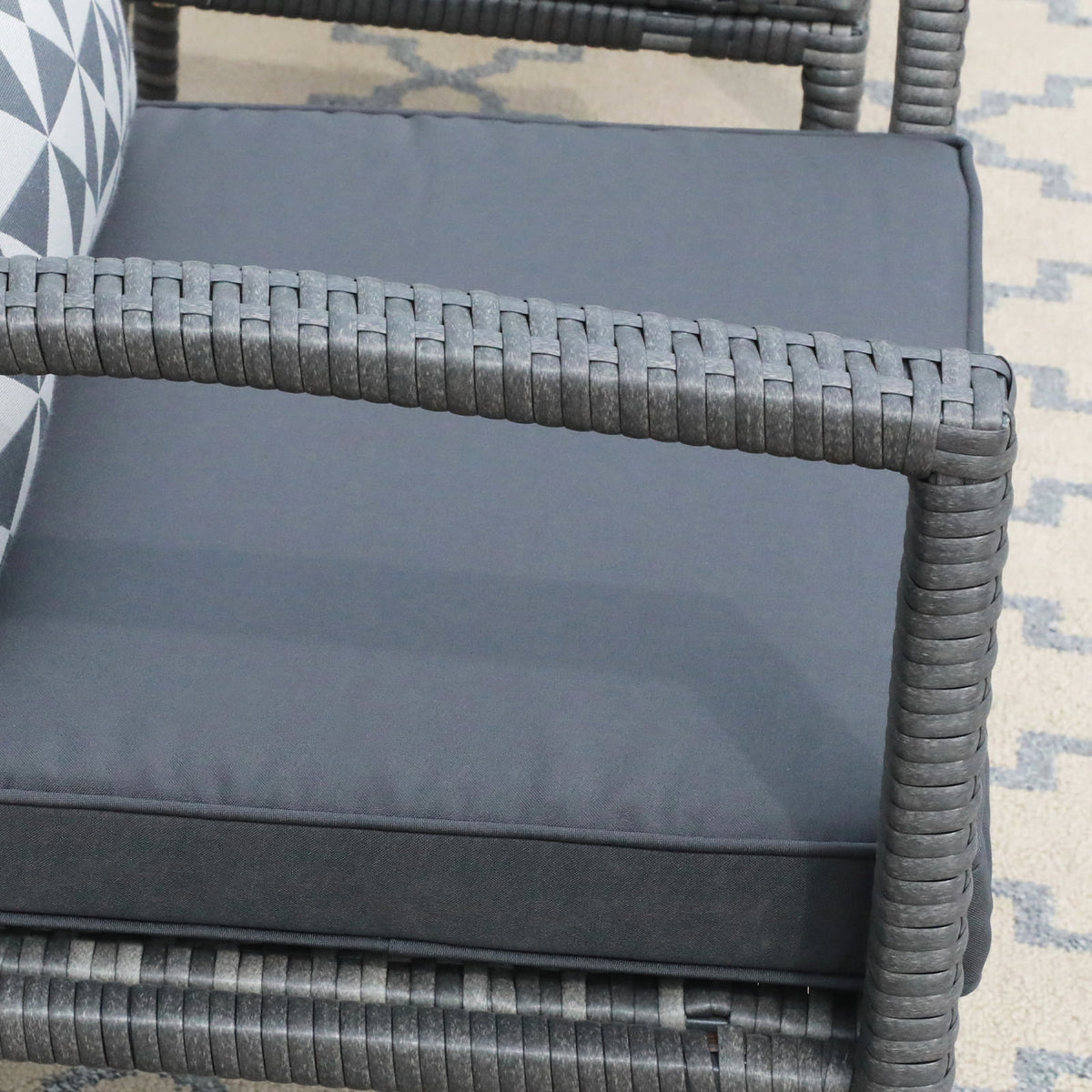 3 Piece Dark Gray Wicker Patio Furniture Set with Coffee Table I826
