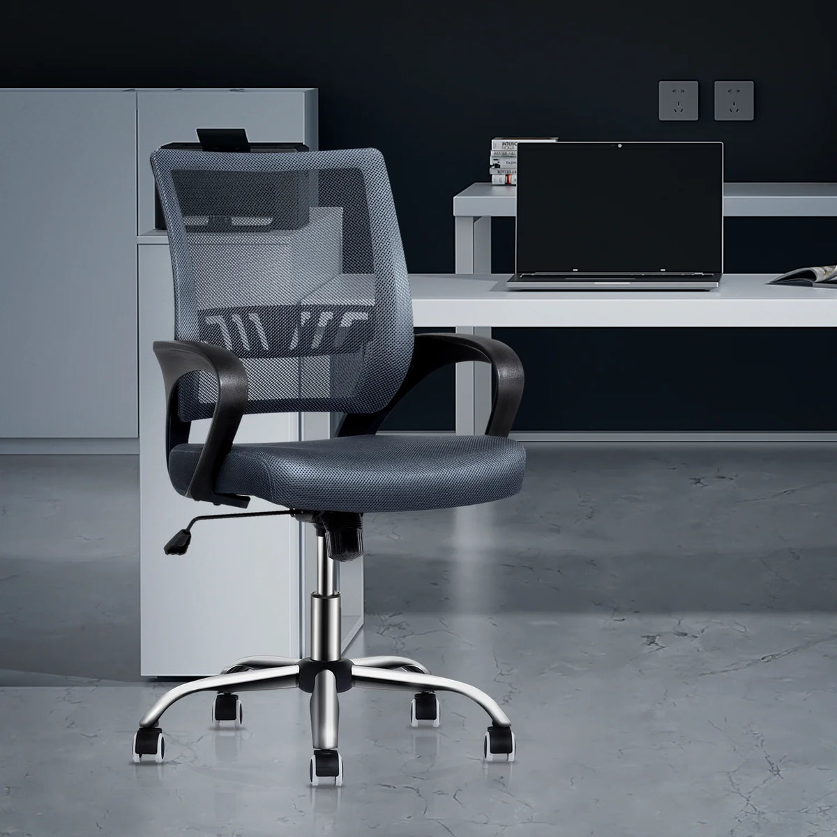 Grey Mesh Ergonomic Office Chair with Lumbar Support T25894