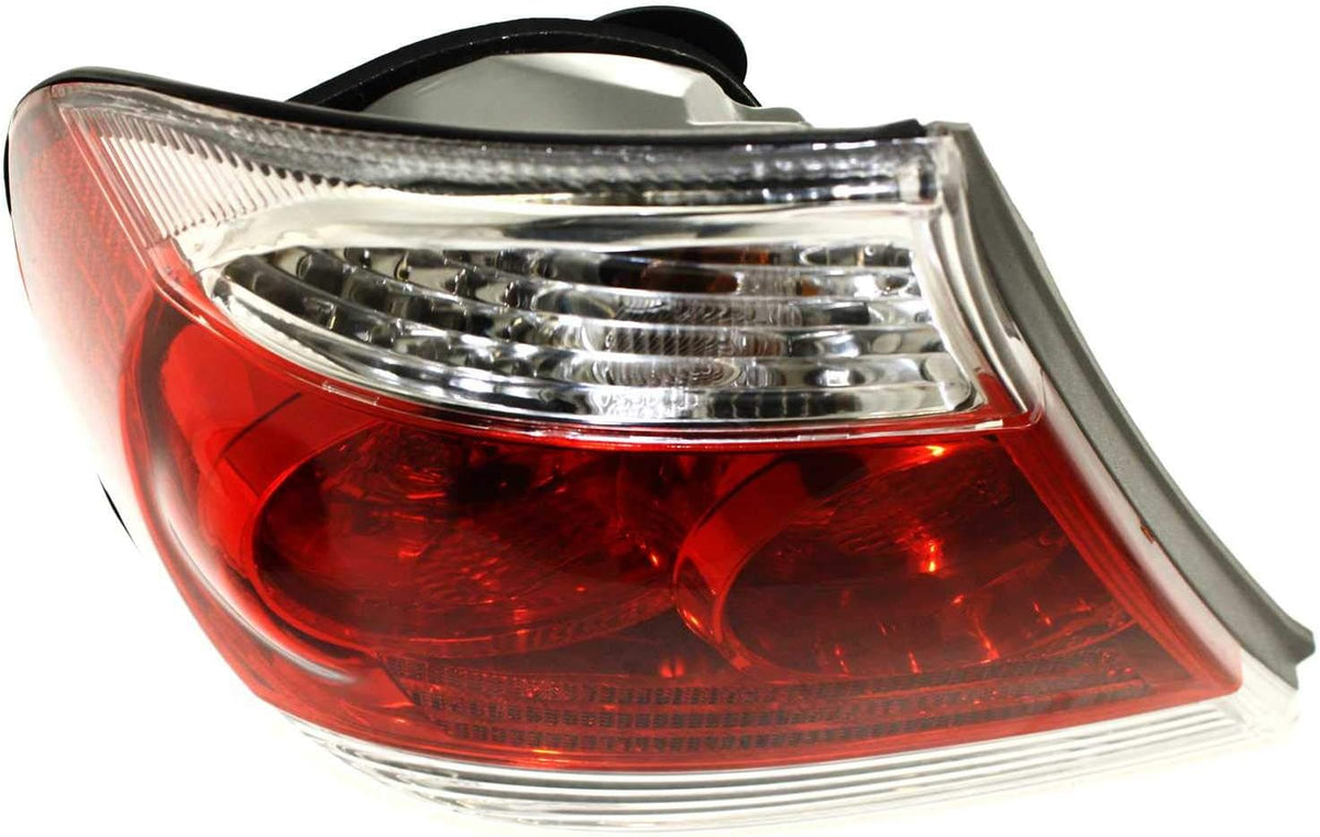 Tail Light Assembly Driver Side V7359