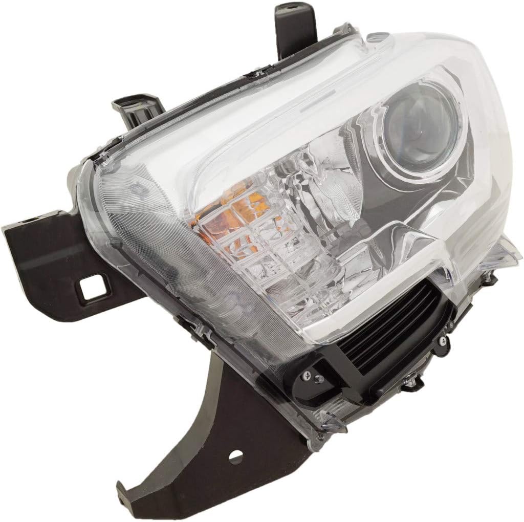 Toyota Tacoma Headlight 2018 Pair Driver and Passenger Side Halogen Type Q462847