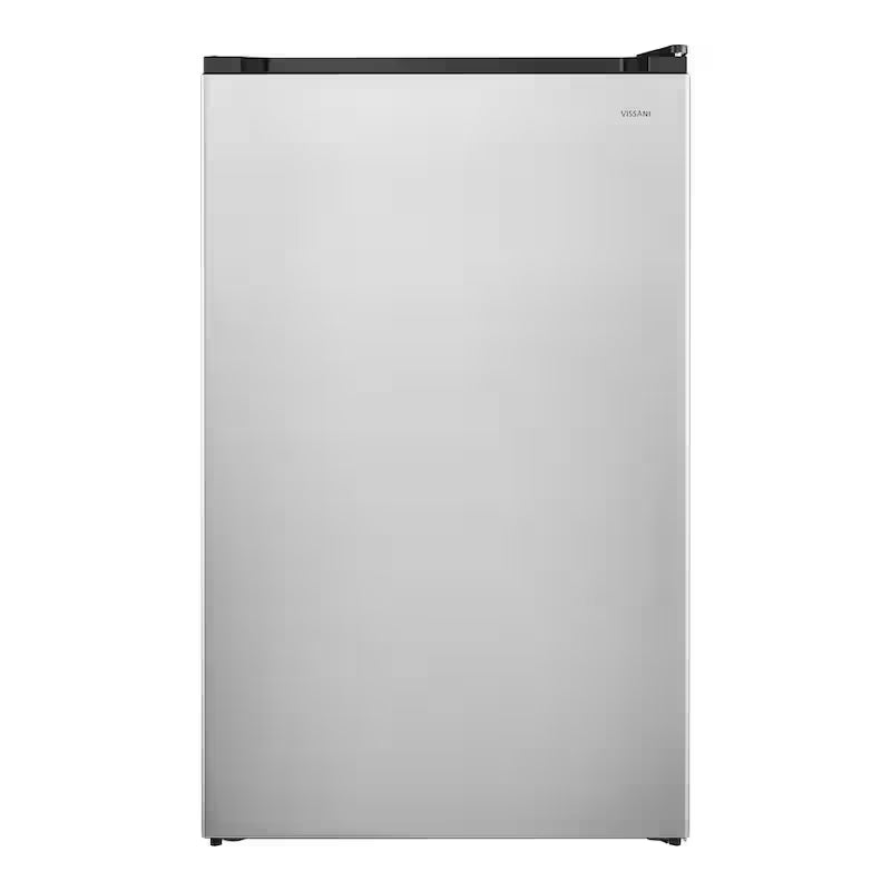 White 4.3 cu. ft. Mini Refrigerator D626