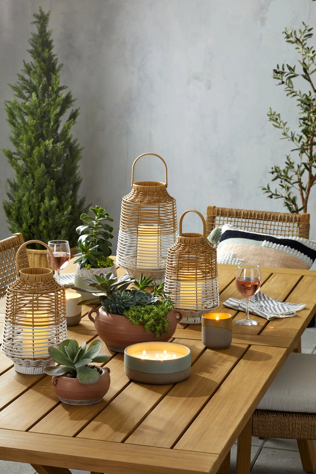 Teak Outdoor Dining Table L936757