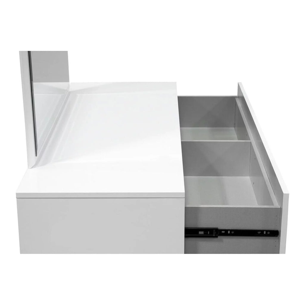 White 2-Piece Poplar Wood Dresser and Mirror Set G917414
