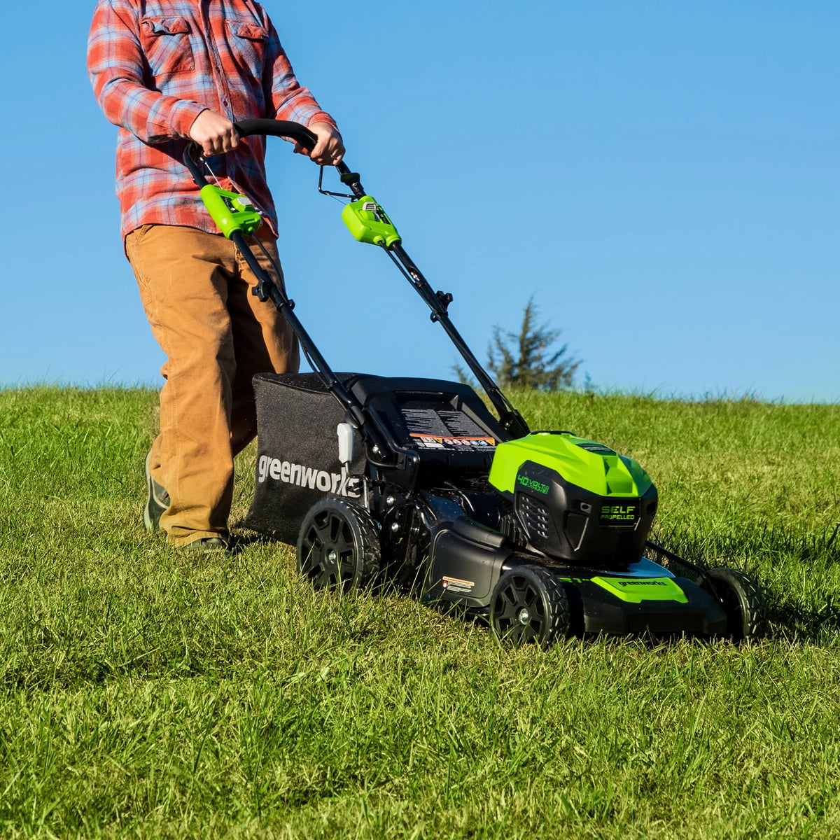 40V Self-Propelled Lawn Mower with 5.0 Ah Battery & Charger W6614